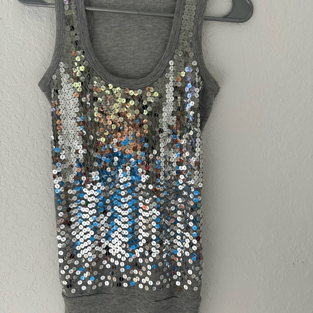 Sabora Gray Sequin Sleeveless Tank Top